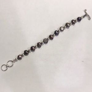 Silpada B1182 silver bead gray pearl bracelet